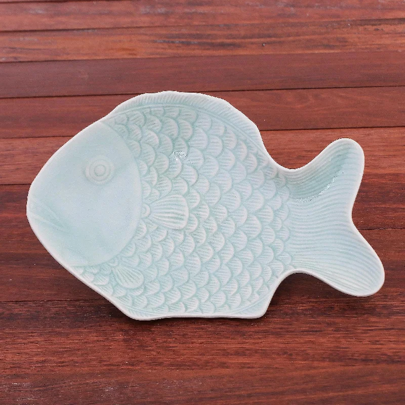 Aqua Celadon Ceramic Fish Serving Plate - Mae Ping Fish in Aqua