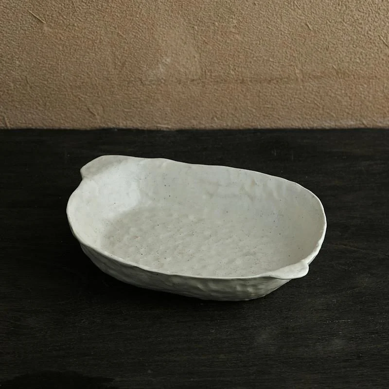 8" Plate with Handles