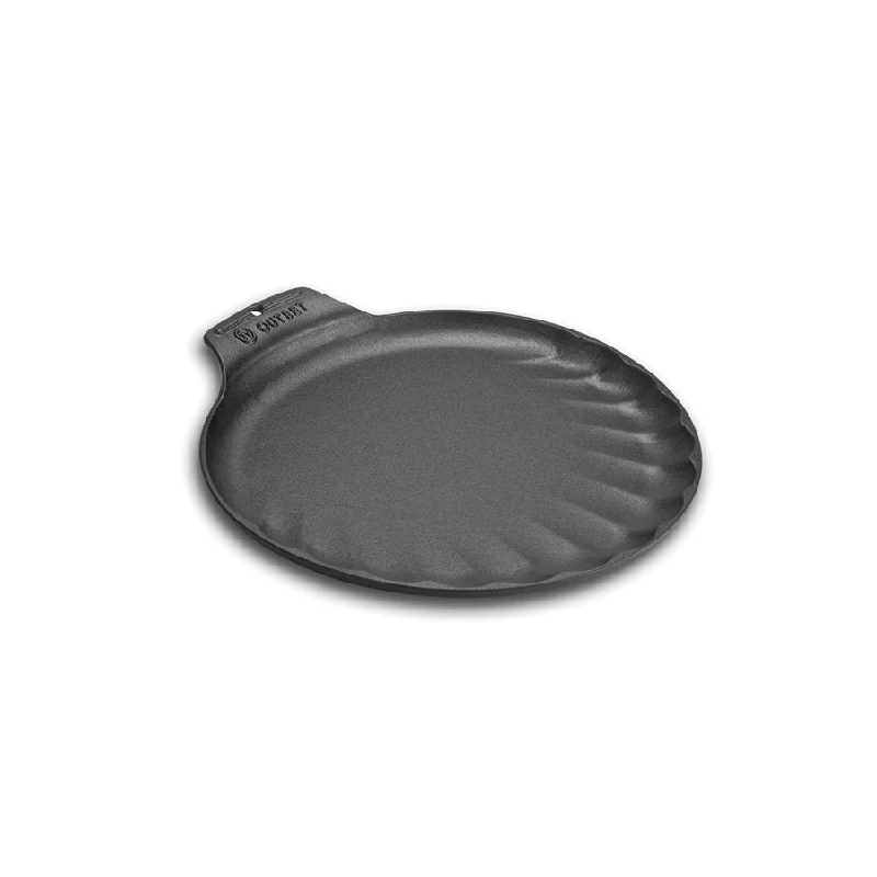 Outset 12" Scallop Serving Pan, Cast Iron