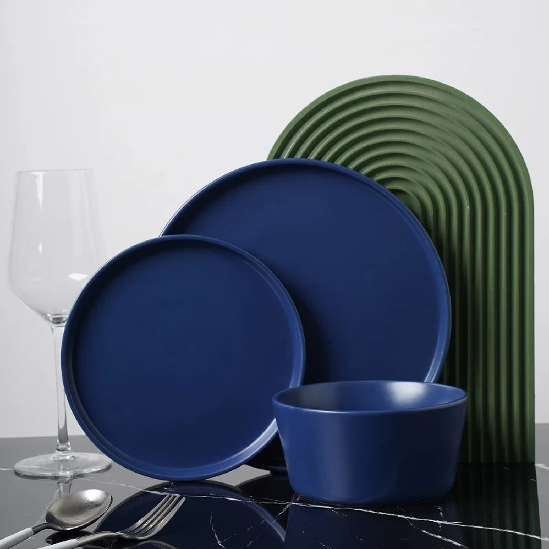 Round Dinnerware Set 24 Pieces